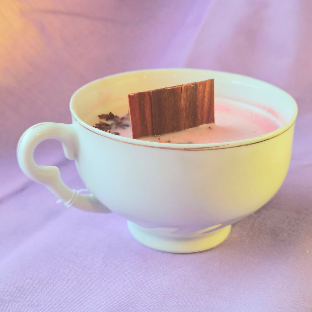 Vanilla Rose Vintage Teacup Candle
